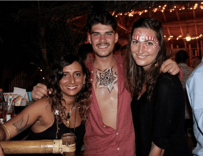Mad Monkey Hostel Paint Party - Boracay - Boracay Nightlife, Bars and Clubs – Backpackers Guide