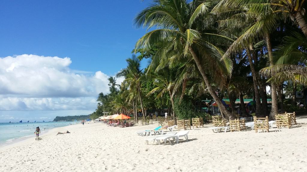 2. Island hop - Things to do in Boracay: 35 Activities for Backpackers