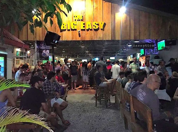 Big Easy Hostel Bar - Sihanoukville Nightlife: Best Pre Drinking Spots