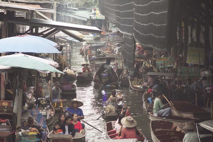 Best Markets In Bangkok: Damnoen Floating Market