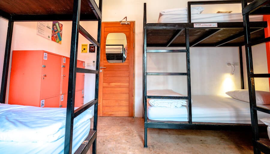 Standard 6-Bed Dorm