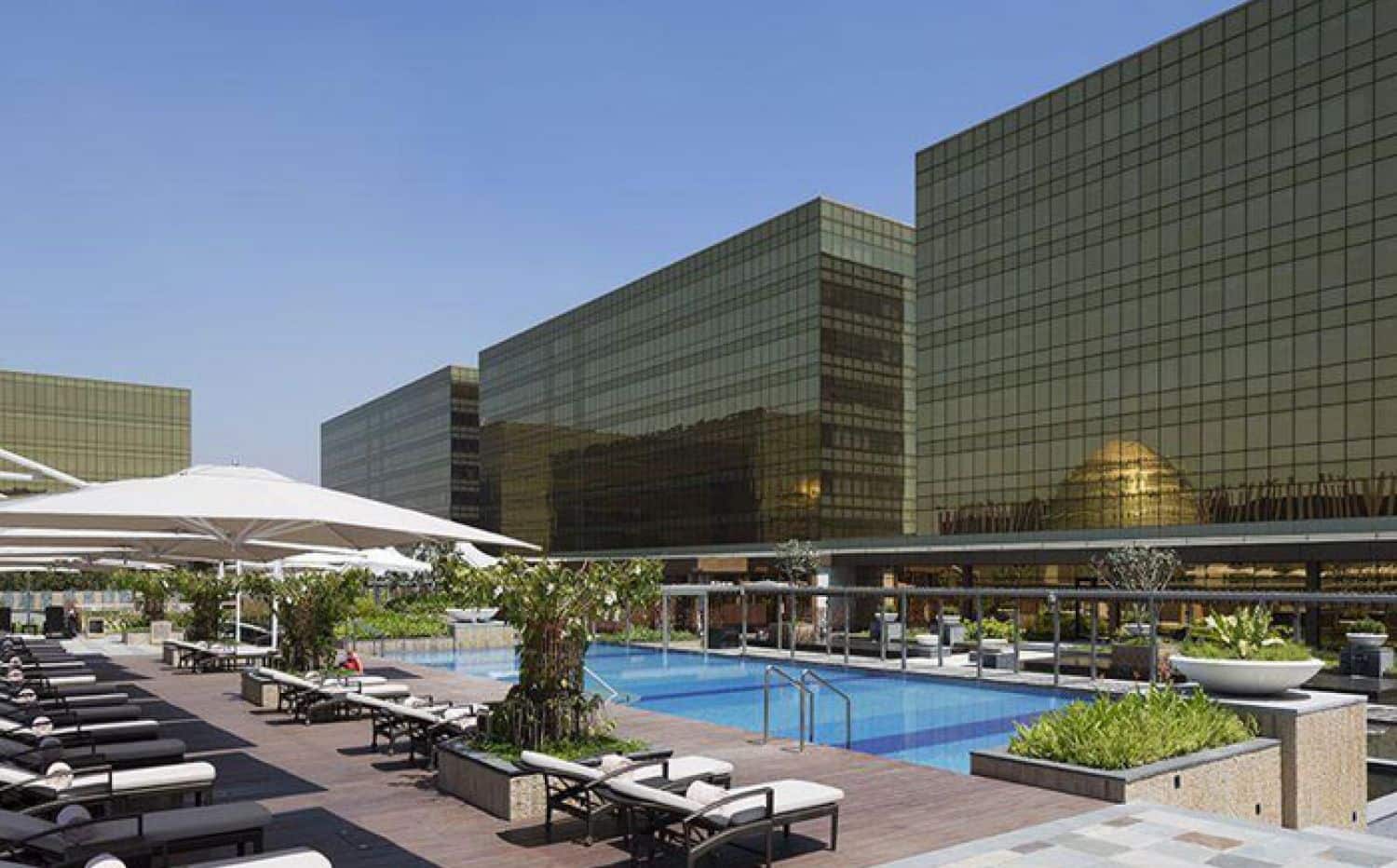 Best Luxury Hotels in Manila