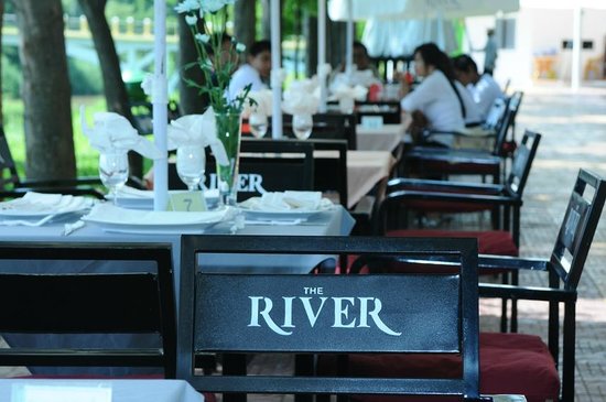 Battambang Restaurants - The River Battambang