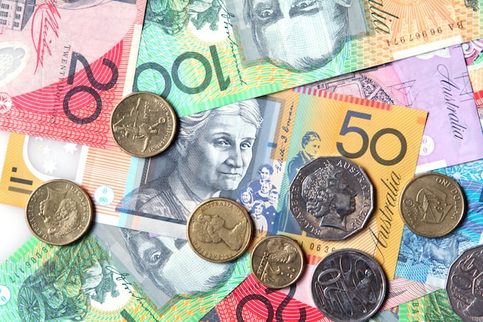 Australian Dollars - How to Find a Job in Australia
