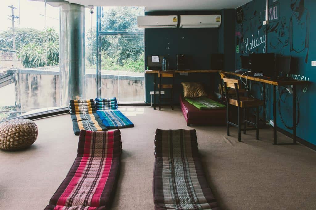 Affordable Hostel in Chiang Mai: Hug Hostel Rooftop