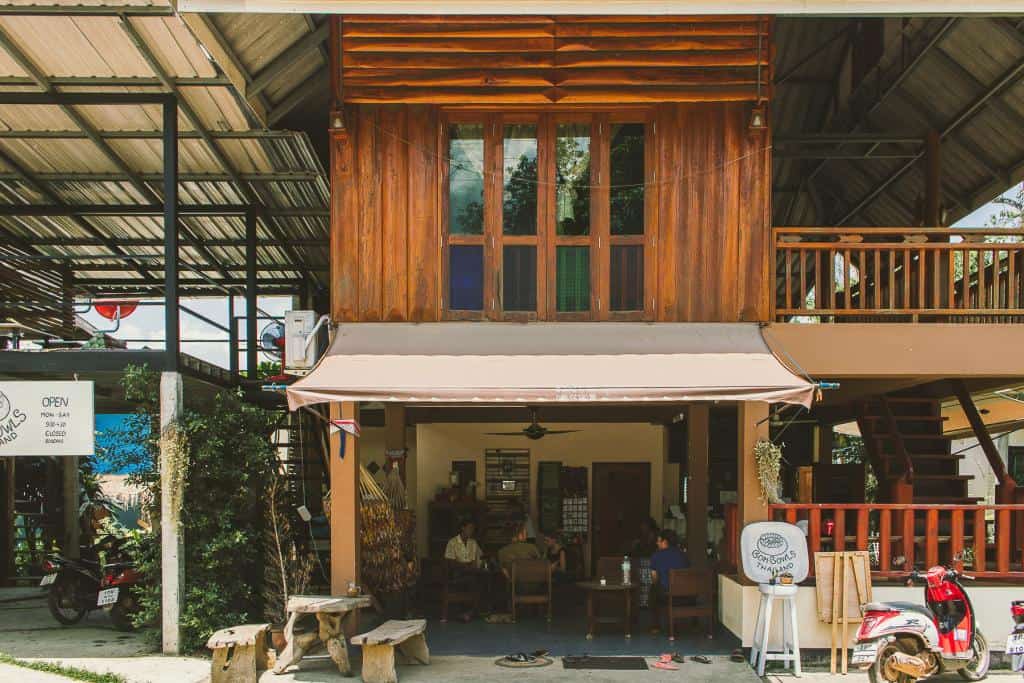 Bom Bowls - Cafes in Pai: Where to Get the Best Coffee in Pai, Thailand