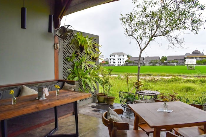 Cinta Cafe: Best Cafe Atmosphere in Canggu - Canggu Cafes: Best Places in Bali for Breakfast and Brunch