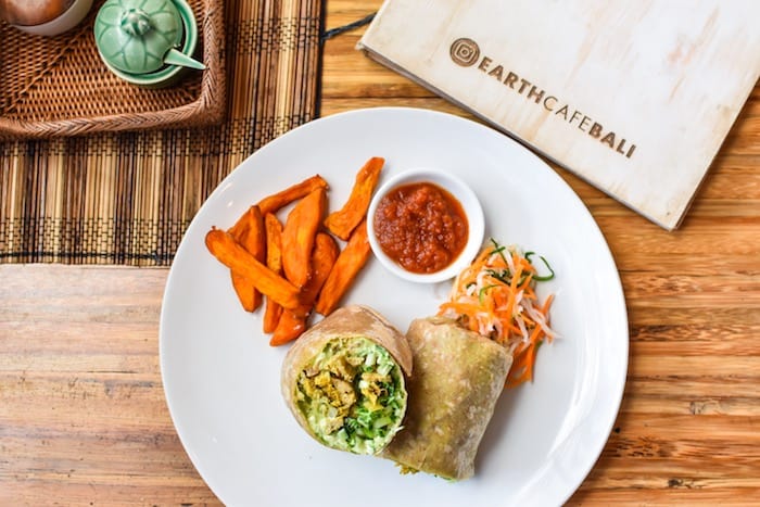 Earth Cafe & Market - Ubud Cafes: Best Places in Bali for Breakfast and Brunch