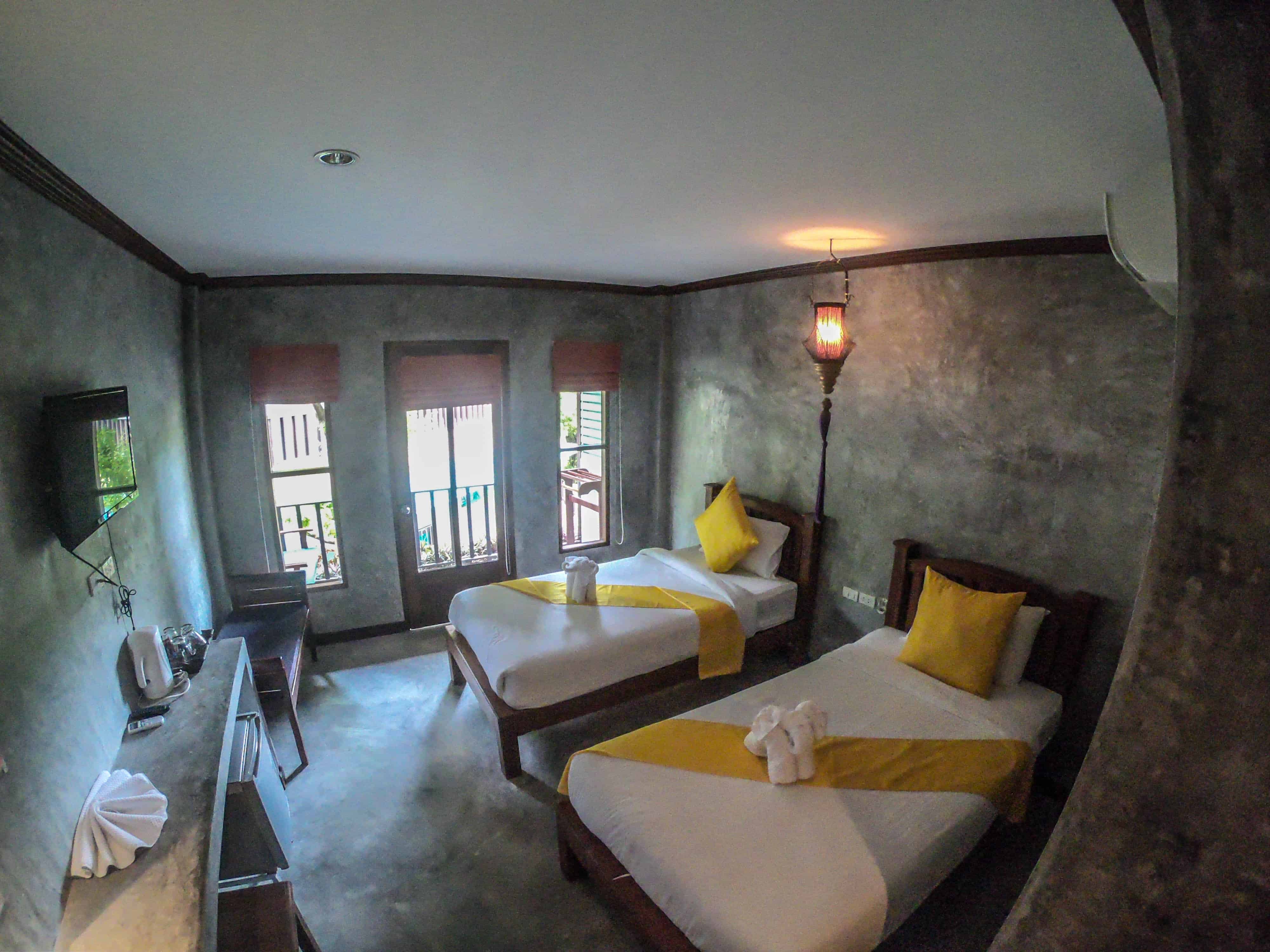 Standard Double Mad Monkey Hostels