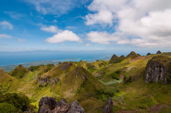 Southern Province of Cebu - Osmena Peak - Cebu Attractions: Guide for Backpackers