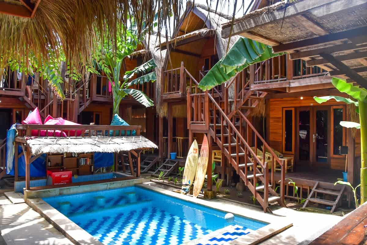 Most Authentic Experience: Deep House Bungalows - Top Gili Trawangan Hotels & Accommodation for Backpackers