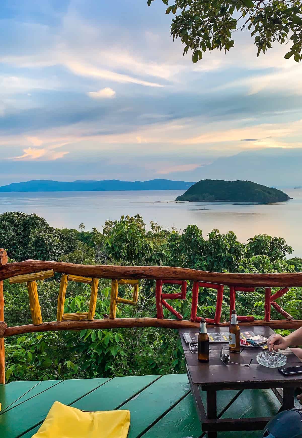 Top Rock: Chill Koh Phangan Sunset Bar - Koh Phangan Sunset Guide: Best Views on the Island