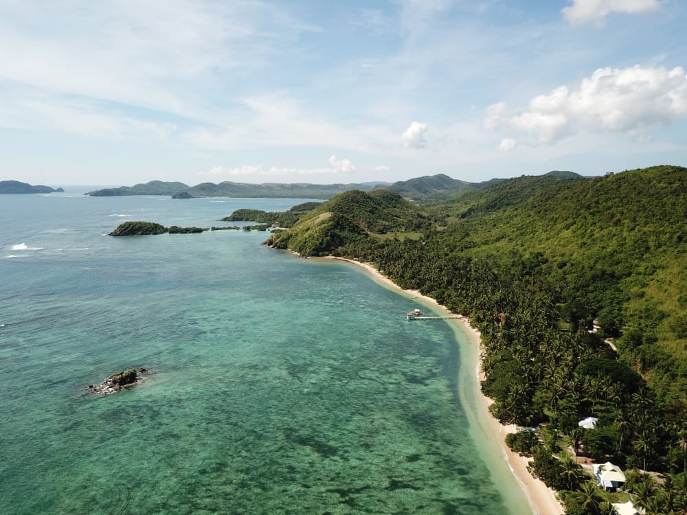 Ocam Ocam Beach - 10 Must-Visit Attractions on Coron Island