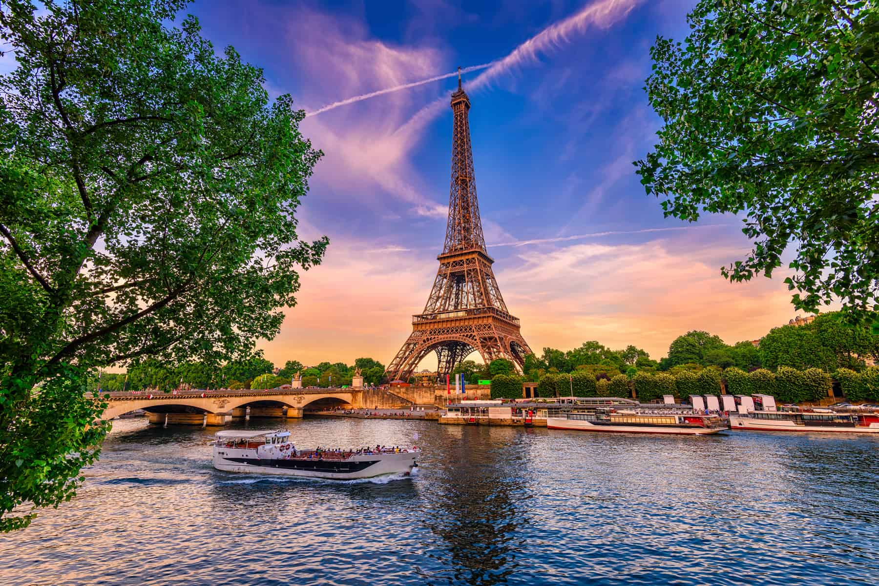 paris tourism news